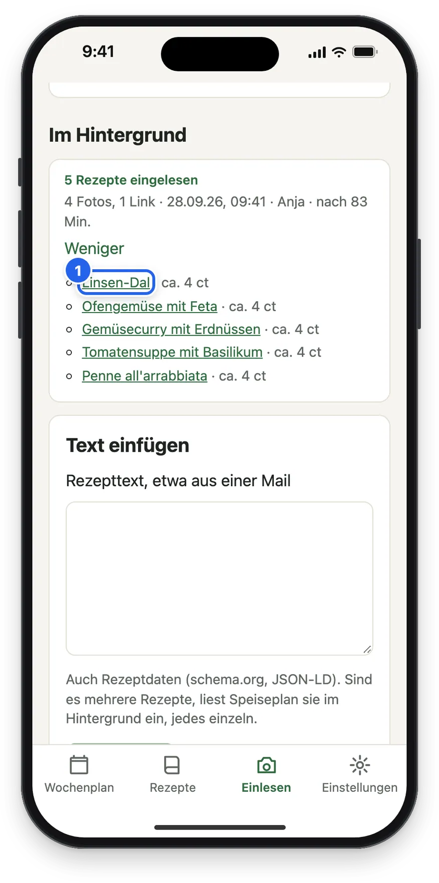 Fünf Rezepte im Hintergrund eingelesen