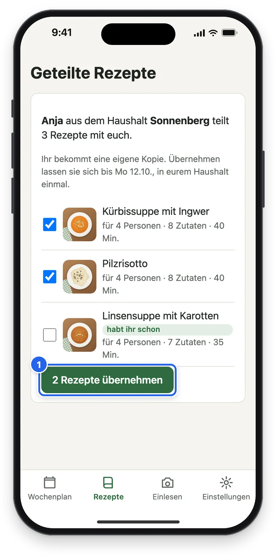 Lena sieht die drei geteilten Rezepte zum Übernehmen